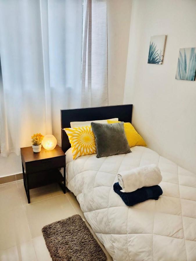 Comodas 3 Hab Con Piscina, Wifi 1Er Nivel ซานติอาโก เด ลอสกาบาเญโรส ภายนอก รูปภาพ